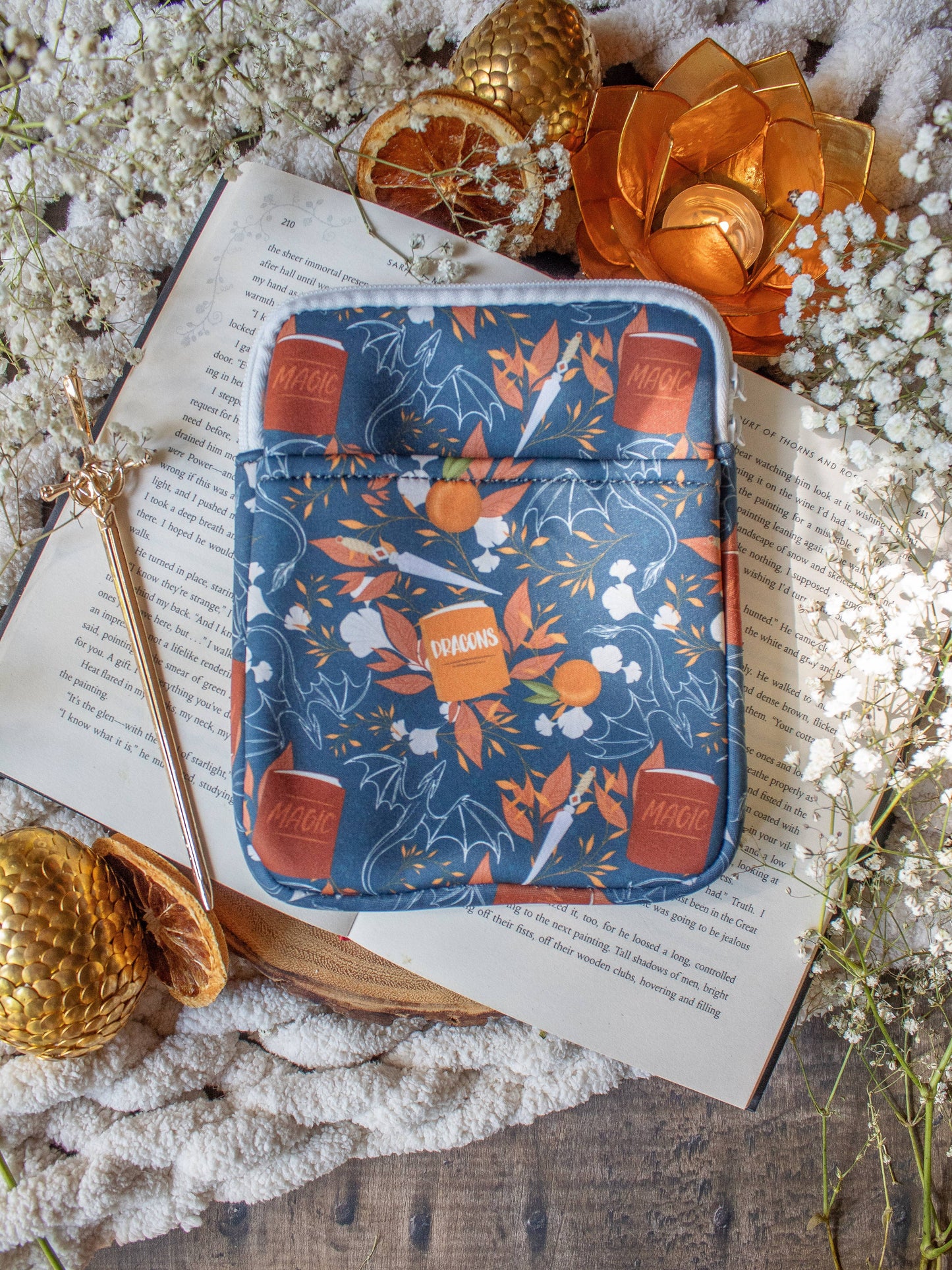 Dragons Grove Neoprene E-Reader/ Tablet Sleeve