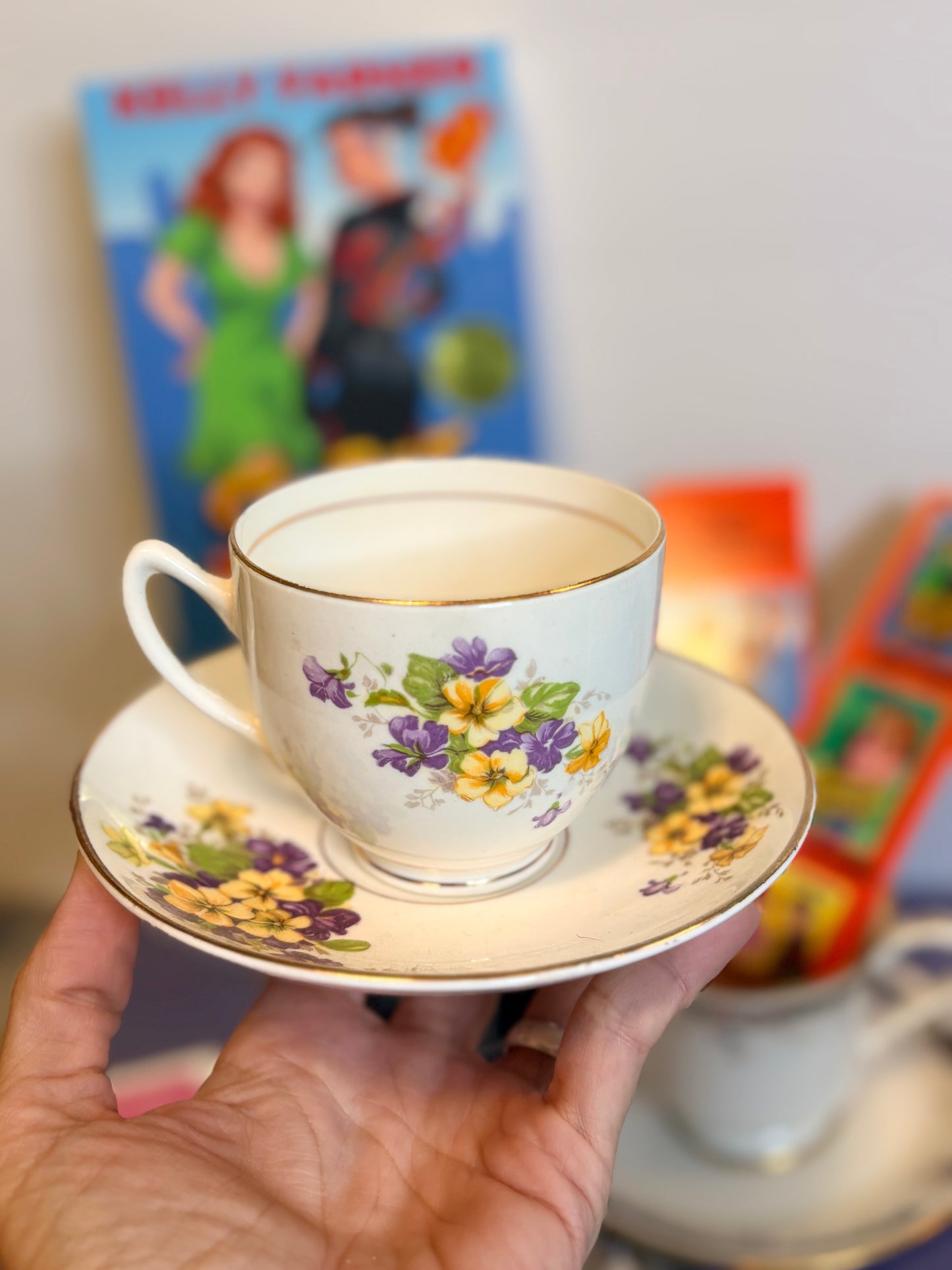 Sapphic Teas and Tales box
